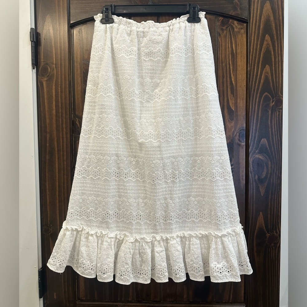 Women’s BCBG Max Azria white eyelet skirt size small